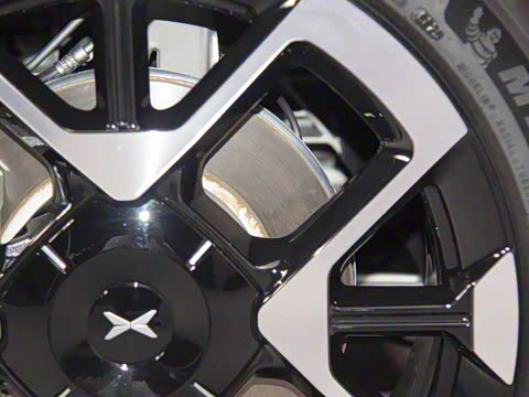 2025�� 702 �������� Ultra