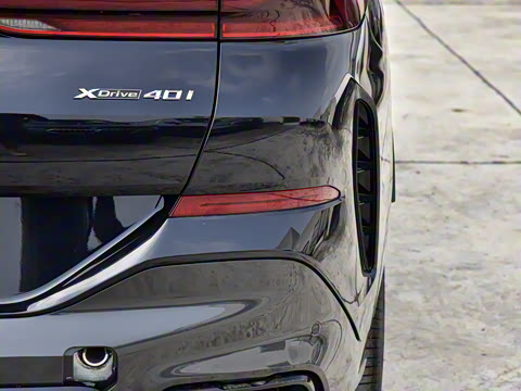 2022�� �Ŀ�� xDrive40i ������ M�˶���װ