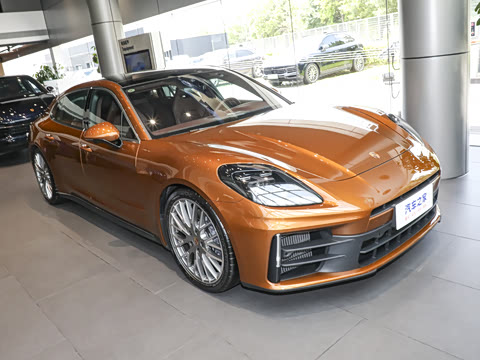 2024�� Panamera 4 �����ӳ��� 2.9T
