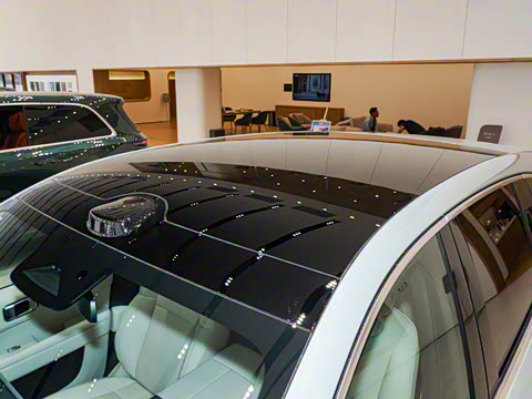 2025�� Pro ���ܻ��°�