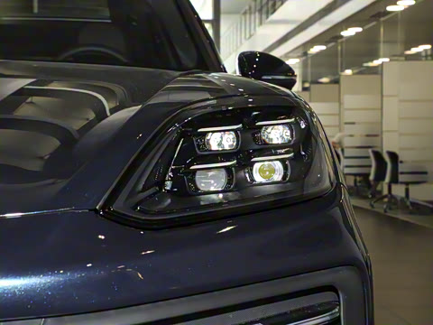 2025�� Cayenne 3.0T ���ΰ�