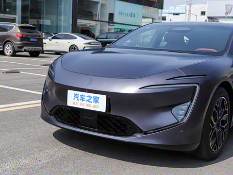 2025�� Max���̰�