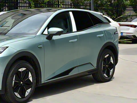 2025�� 285Max ��ΪǬ���Ǽ�ADS SE���̰�