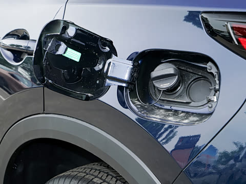 2025�� 2.0L �Զ�����������