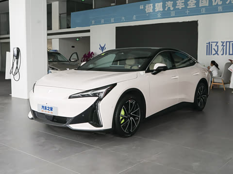 2025�� 560MAX 185kW