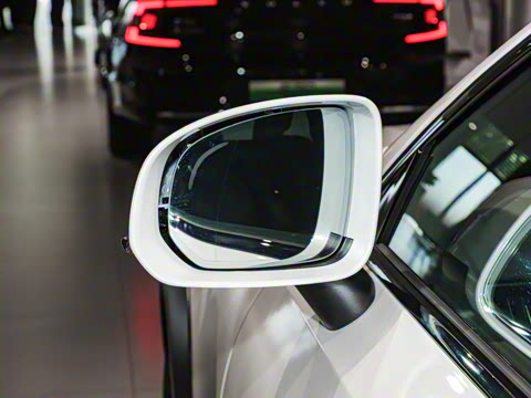 2025�� Cross Country B5 AWD ��Զ��