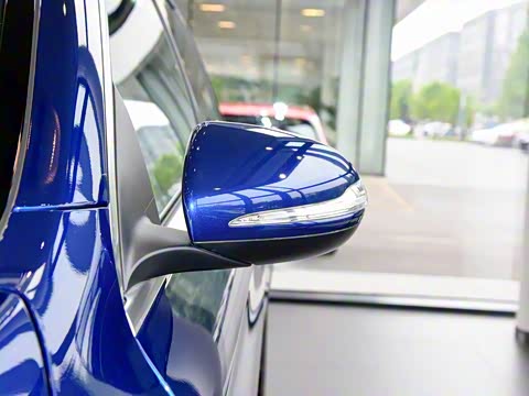 2020�� �Ŀ� GLC 300 L 4MATIC ������