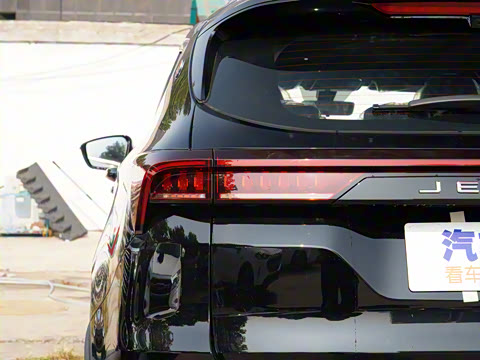 2023�� 1.5T DCT����PLUS 7��