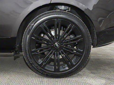 2023�� 3.0 L6 400PS ʢ�������ӳ���