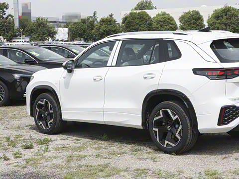 2025�� ̽��L 330TSI ������ӢCity��