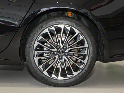 2025�� 45 TFSI ������