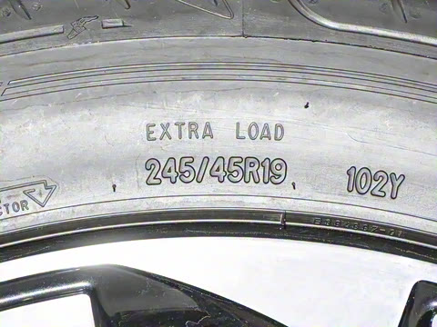 2025�� 45 TFSI ������