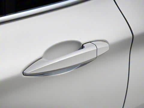 2020�� sDrive25Li ������