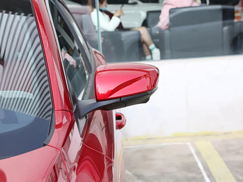 2021�� �Ŀ� 300TGI DCT���ݺ�����