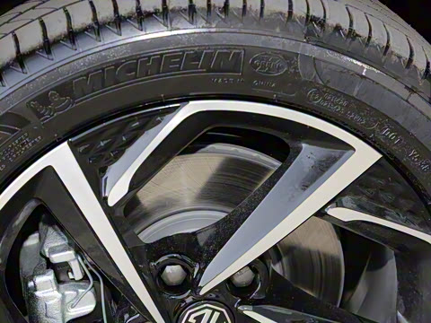 2021�� �Ŀ� 300TGI DCT���ݺ�����