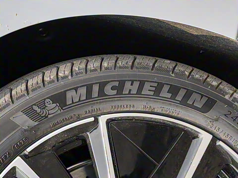 2025�� EV 701KM�����״�������