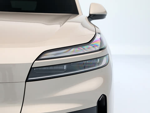 2025�� Ultra ������