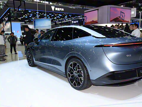 2024�� �����Ǽݰ� 100kWh