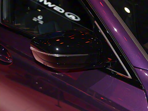 2025�� 330i 50����������