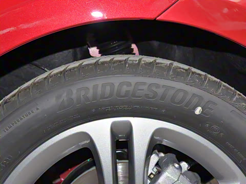 2022�� A 180 L �˶��γ�