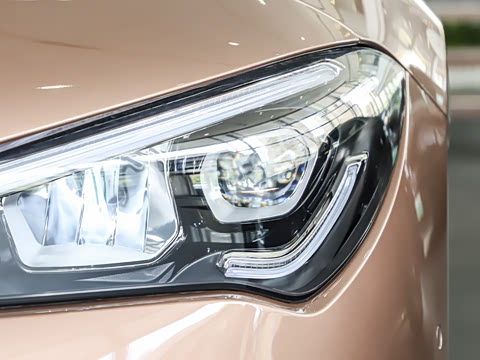 2022�� �Ŀ� CLA 200