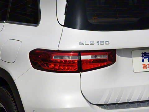 2020�� GLB 180 ʱ����