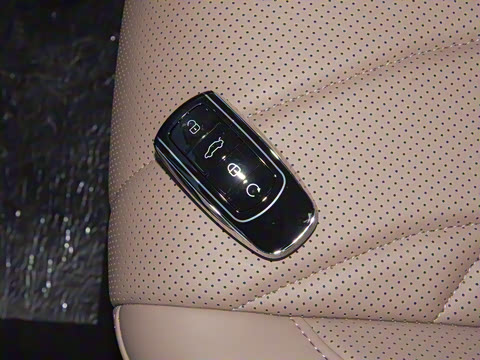 2025�� 2.0T ��������� 5��