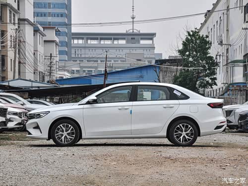 全新吉利帝豪每一次蜕变都经得住考验