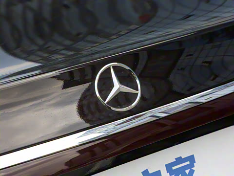 2025�� �Ŀ� E 300 L ʱ����