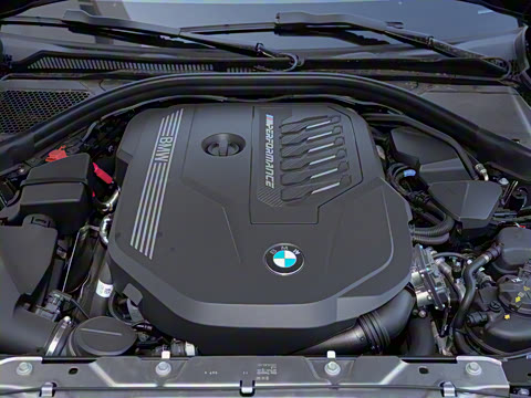 2025�� M240i xDrive