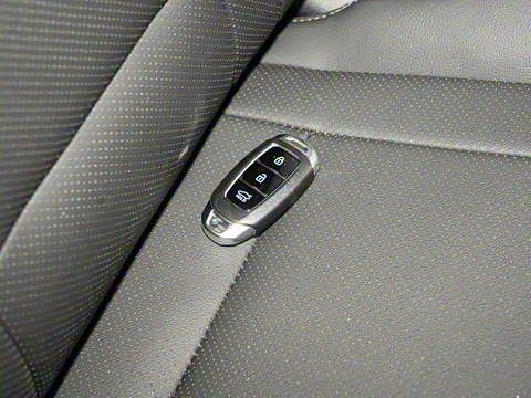 2022�� 1.5L CVT TOP�콢��