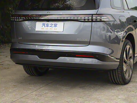 2025�� 636Ultra���Ȱ� 5��