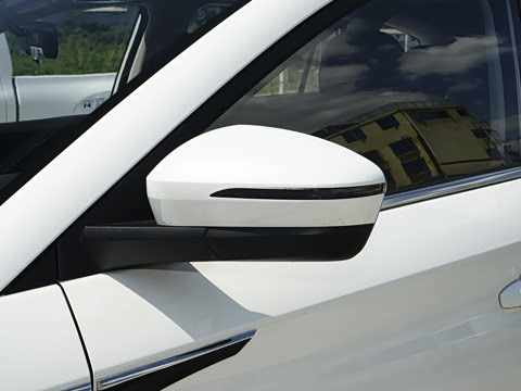 2023�� 1.5TGDI DCT�ǼҰ� 5��