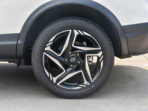 2025�� �Ŀ� ���� 2.0L CVT XV+���Ȱ�