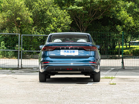 2026�� ��4�� 400������ 1.5L CVT��Խ��