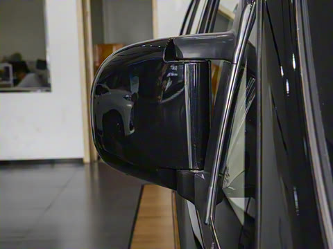 2025�� M5 1.6L ���������� 9��