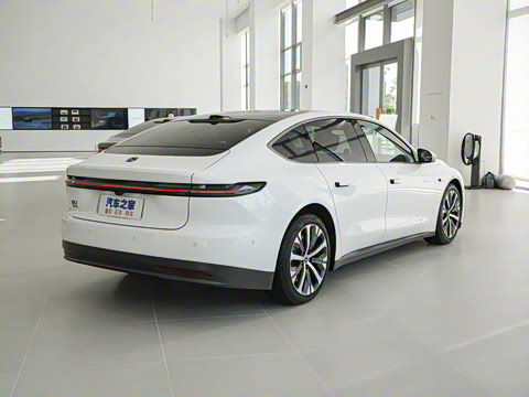 2022�� 100kWh �׷���