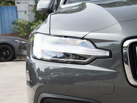 2026�� B4 ���ݺ�����