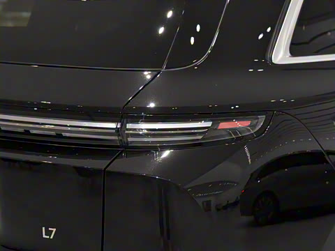 2025�� Pro ���ܻ��°�