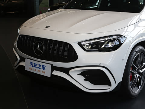 2025�� AMG GLA 35 4MATIC