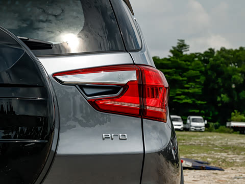 2023�� 320KM������