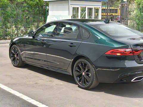 2023�� XFL 2.0T P300 �����콢�˶���