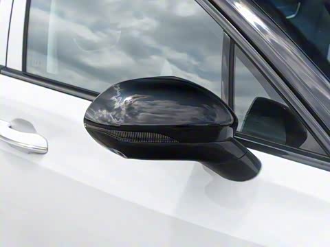 2025�� 2.0T ��Զ��