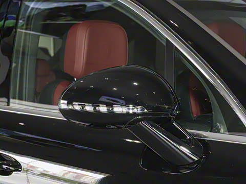 2025�� Macan 2.0T ���ΰ�