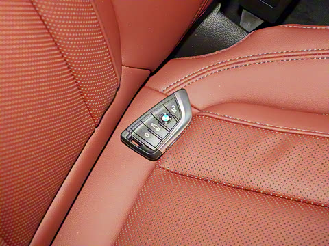 2022�� xDrive 25i M�˶���װ