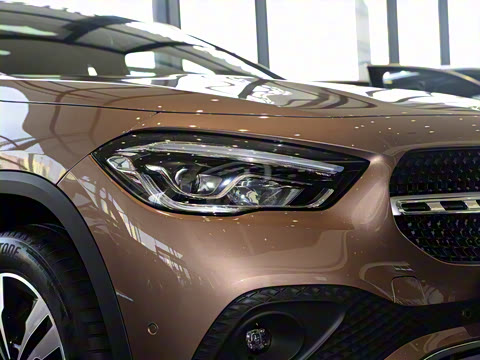 2022�� �Ŀ� GLA 200