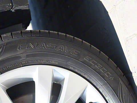 2018�� 1.5L �Զ���׼�� ��V