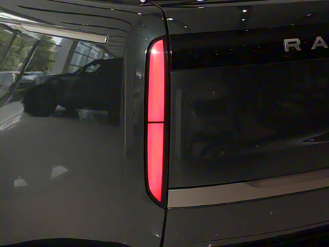 2025�� 3.0 L6 400PS ʢ���ӳ��� ����