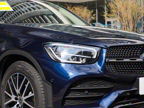 奔驰glc轿跑 2023款 glc 260 4matic 轿跑suv_水硅矾钙石蓝_奔驰_汽车