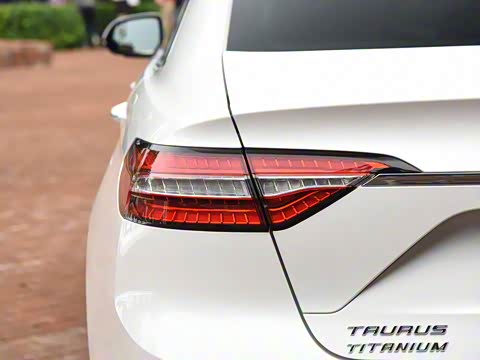 2019�� EcoBoost 245 ������